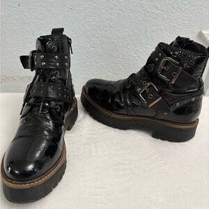 Pajar Black Patent Combat Boots with Studded Straps Lace Up Zip Ankle Size 6.5